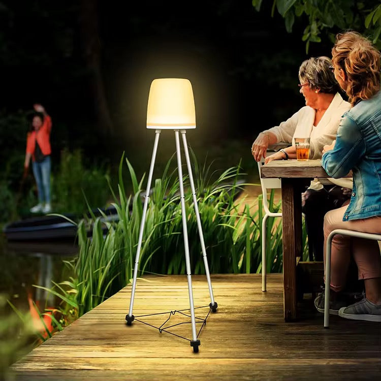 Lampa solara Laos pentru iluminat exterior cat si interior cu lumina calda 3000K cat si RGB